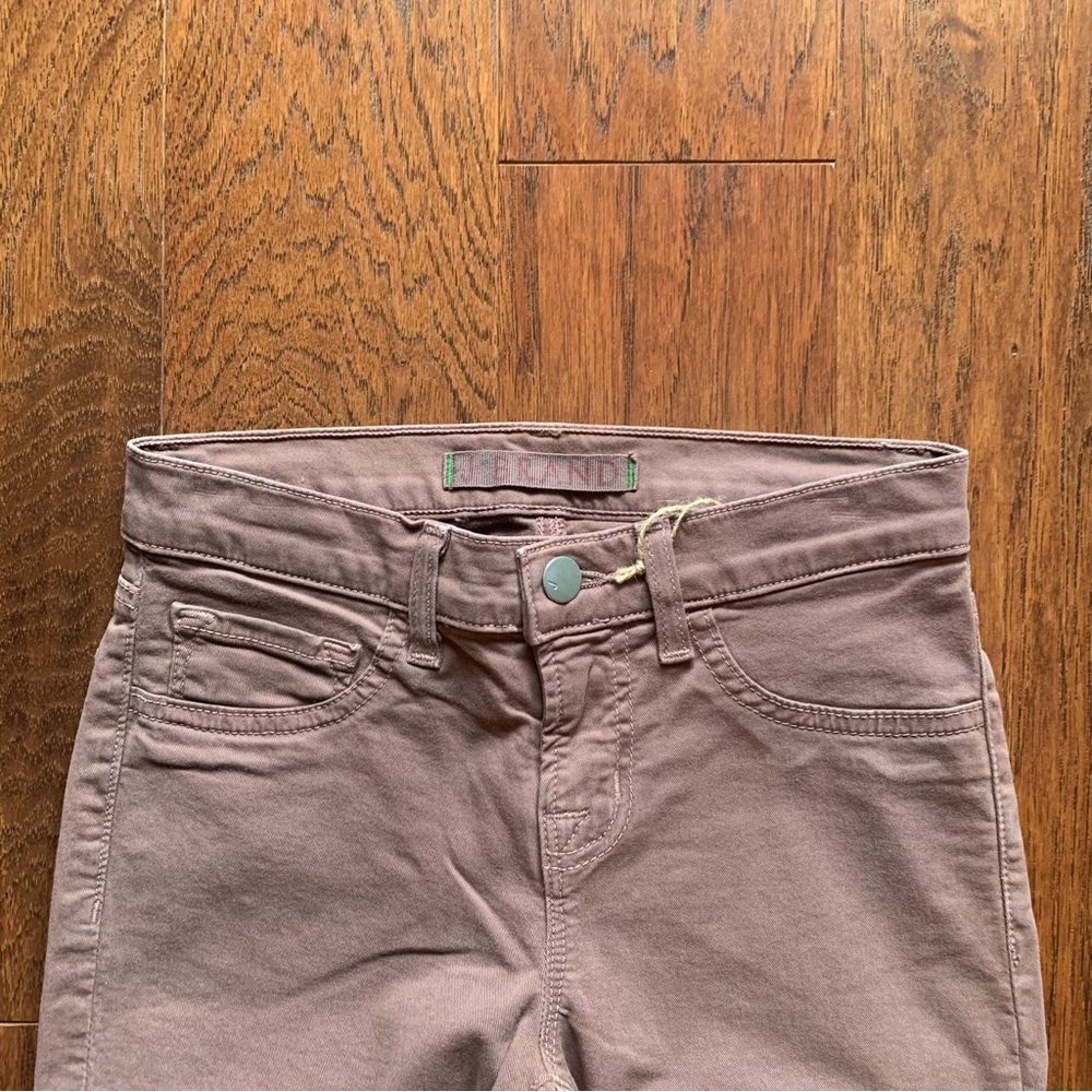 J Brand Brown Skinny Leg Denim in Portobello | Size 23 - Picture 7 of 11